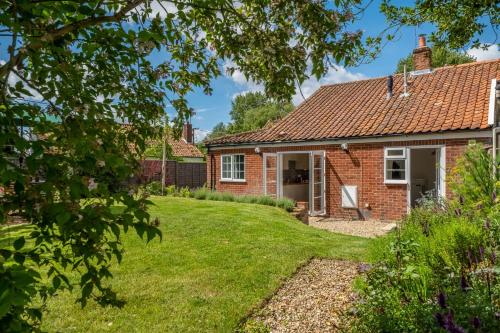 Eastmere Cottage