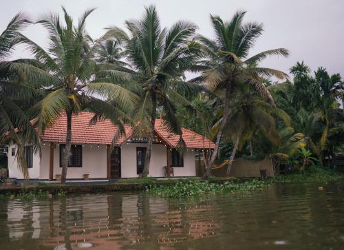 Tulsi Kayal Retreat