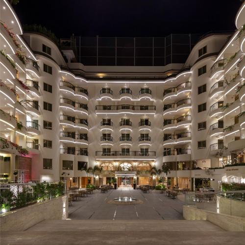 A szálláshely kívülről, Steigenberger Nile Palace in Luxor