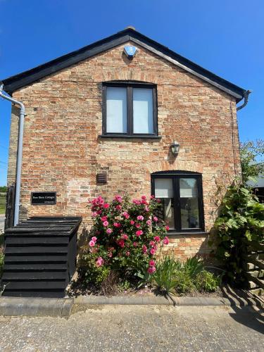 Pretty Cottage In Charming Peaceful Village