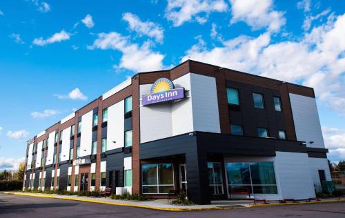 Days Inn by Wyndham Berthierville - Hotel