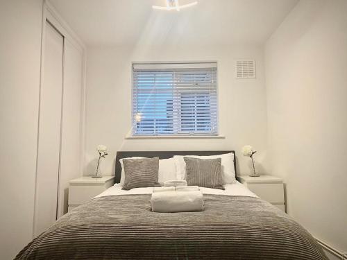 1-Bedroom Apartment in Balham with Free Parking - near Tube Station, London