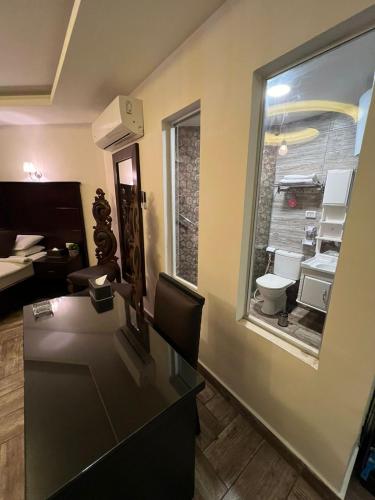 LB Hotel - image 32