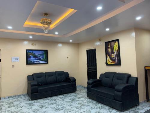 Iekārtas, Umbrella properties - Eleyele Ibadan in Ibadana