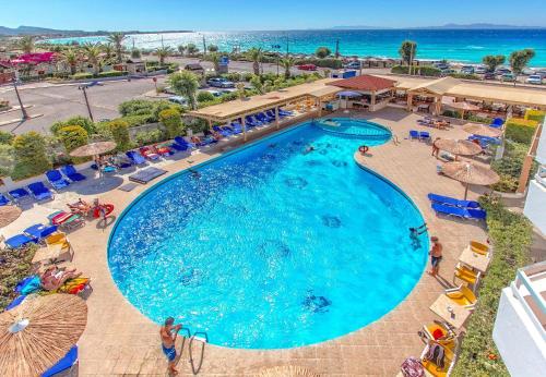 Lito Hotel, Ixia