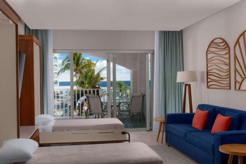 Hilton Cancun Mar Caribe All-Inclusive Resort