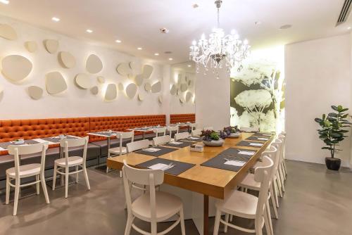 Hotel White – Rome