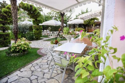 ทัศนียภาพภายนอกโรงแรม, Hotel Restorant Halal Il Tramonto. in โวเร