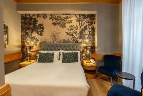 Hotel White - main image