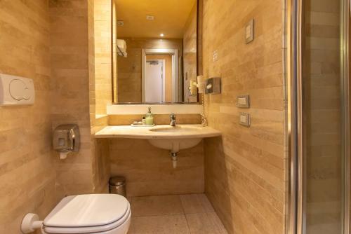 Hotel White – Rome
