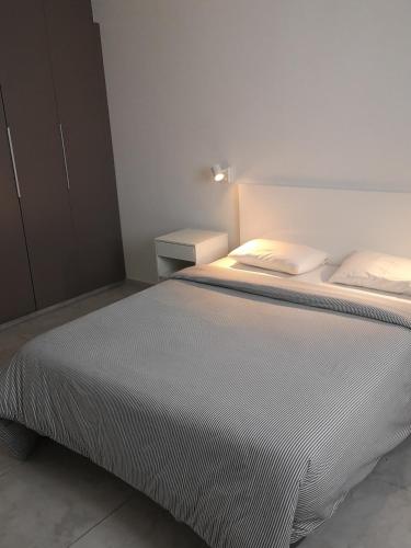 Lykavitos Apartments - image 3