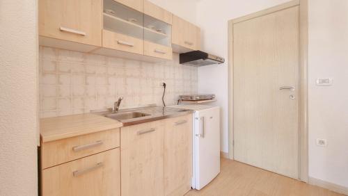 مطبخ, Lucijana in Buzinija