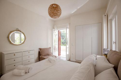 Private house - Garden - Glyfada, Афины (фото 5)