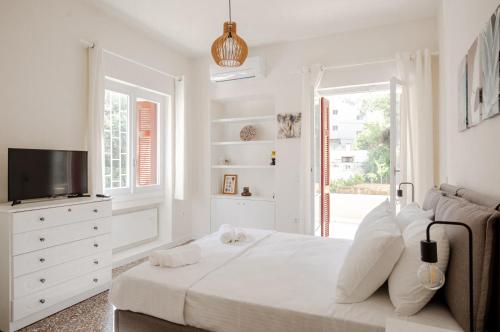 Private house - Garden - Glyfada, Афины (фото 8)