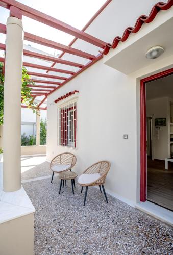 Private house - Garden - Glyfada, Афины (фото 2)
