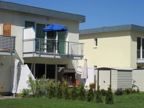 Küstenwald - Ferienwohnung Igel 44 in Müritz, Deutschland