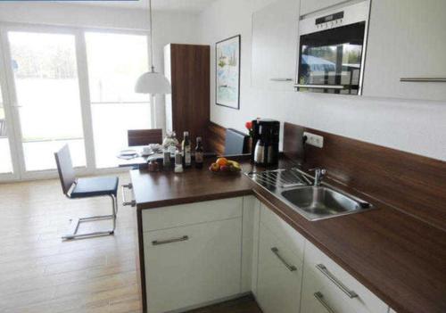 One-Bedroom Apartment with Terrace