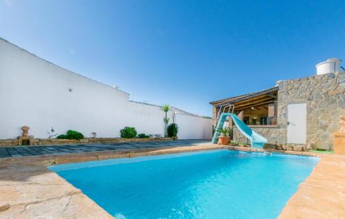 2 Bedroom Gorgeous Home In Casariche