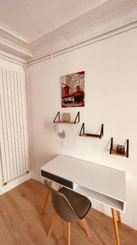 Jeff Hotel - image 9