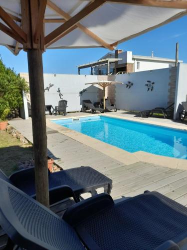 Úszómedence, Aroma de mar casas en alquiler vacacional con hermosa piscina in Sauce de Portezuelo