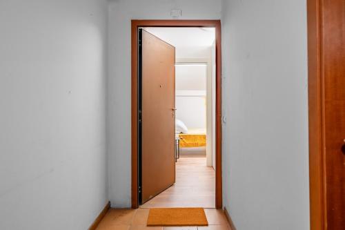 Cascina Conicchio - Metro Station - by Host4U