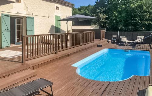 Beautiful Home In Neuvic With Outdoor Swimming Pool