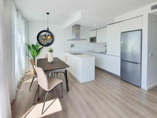 ห้องครัว, Atico Duplex Serenity Views in บาเอีย โดราดา