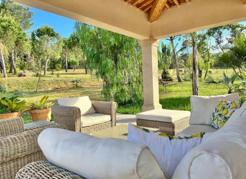 Villa sur le golfe de Saint Tropez / Cogolin