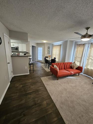 Cosy Charlotte/Matthews Apartment