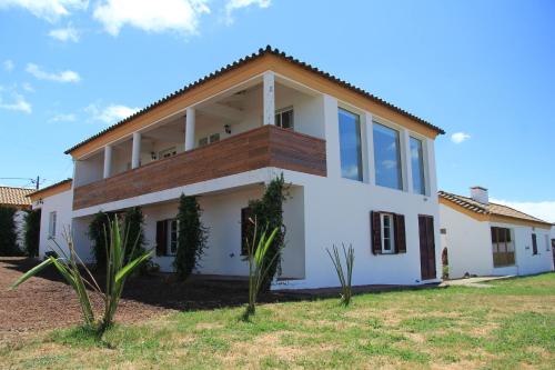 ทางเข้า, Santana Houses in ราโบ เดอ เพียกซ์