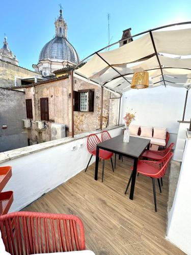 Navona Penthouse - Attico Vista Cupola 4 posti, Řím (fotografie 3)