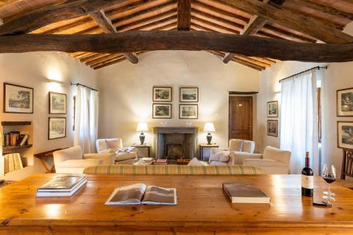 Спільний лаунж/ТБ зона, Castello di Fonterutoli Wine Resort in Кастелліні в К'янті