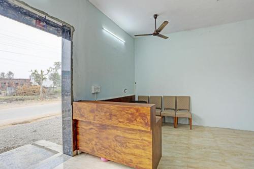 ロビー, OYO Nidhivan Guest House in キシャンガル