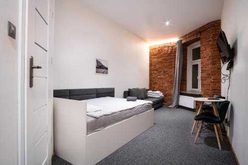 Revolution Aparts - Rewolucji 27 in Lodz