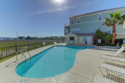 101 Waters Edge in Folly Beach, USA
