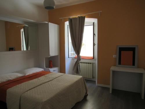 Double Room with Private Bathroom image 1