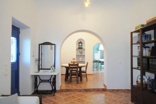 Létesítmények, Tsipouras House in Livadi (Cythera)