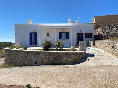 A szálláshely kívülről, Tsipouras House in Livadi (Cythera)