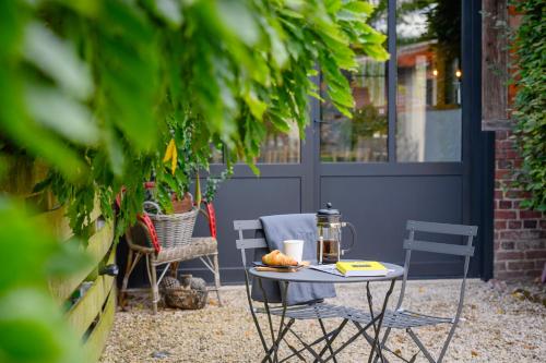 Taman, ATELIER 19 Maison d'Hôtes (ATELIER 19 Maison d'Hotes) in Peronne