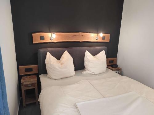 One-Bedroom Apartment image 10