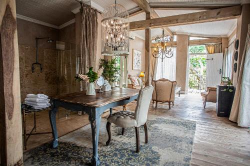 Planos, Petite Provence Boutique Bed and Breakfast in Ballito