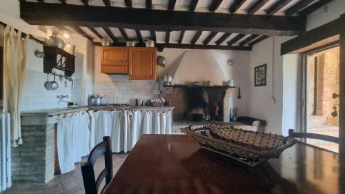 Konyha, Il Moreto - Casale Toscano per gruppi vicino Bolgheri e mare in Casale Marittimo