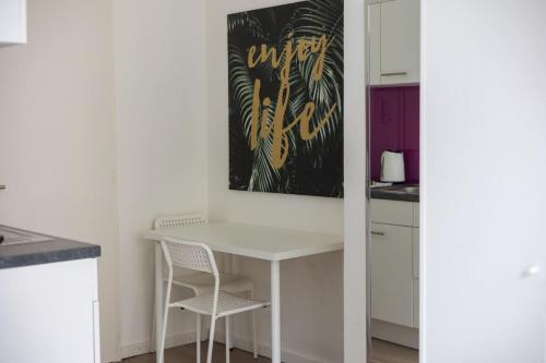 Urban Oasis with Queen Bed and View BE-23, Curych (fotografie 9)