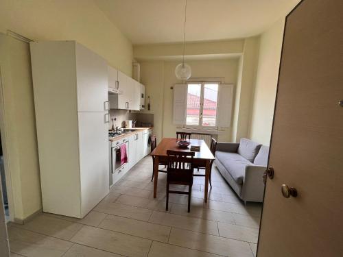 La Piazzetta - Apartment - Avellino