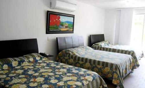 3 double beds