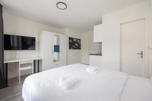 Urban Oasis with Queen Bed and View BE-24, Zurych (zdjęcie 6)