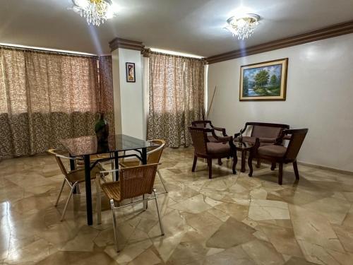 Hotel Bucaneiro in Manta