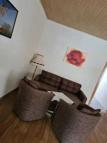 Gemütliche Ferienwohnung am Waldrand in Elgersburg, Deutschland