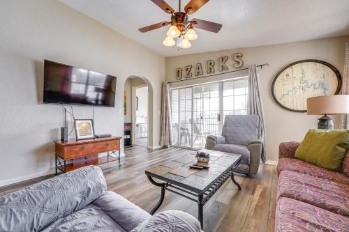 Lovely Branson Condo On-Site Golf and Fishing in Branson, USA