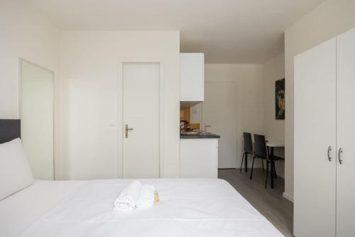 Urban Oasis with Queen Bed and View BE-53, Zurych (zdjęcie 4)